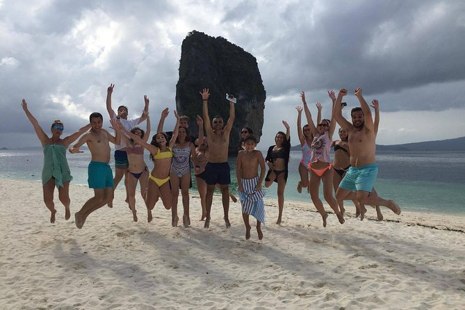 Railay and 4-Island Sunset Speedboat Cruise with Night Snorkel - Koh Poda gives you room for a longer beach stop
